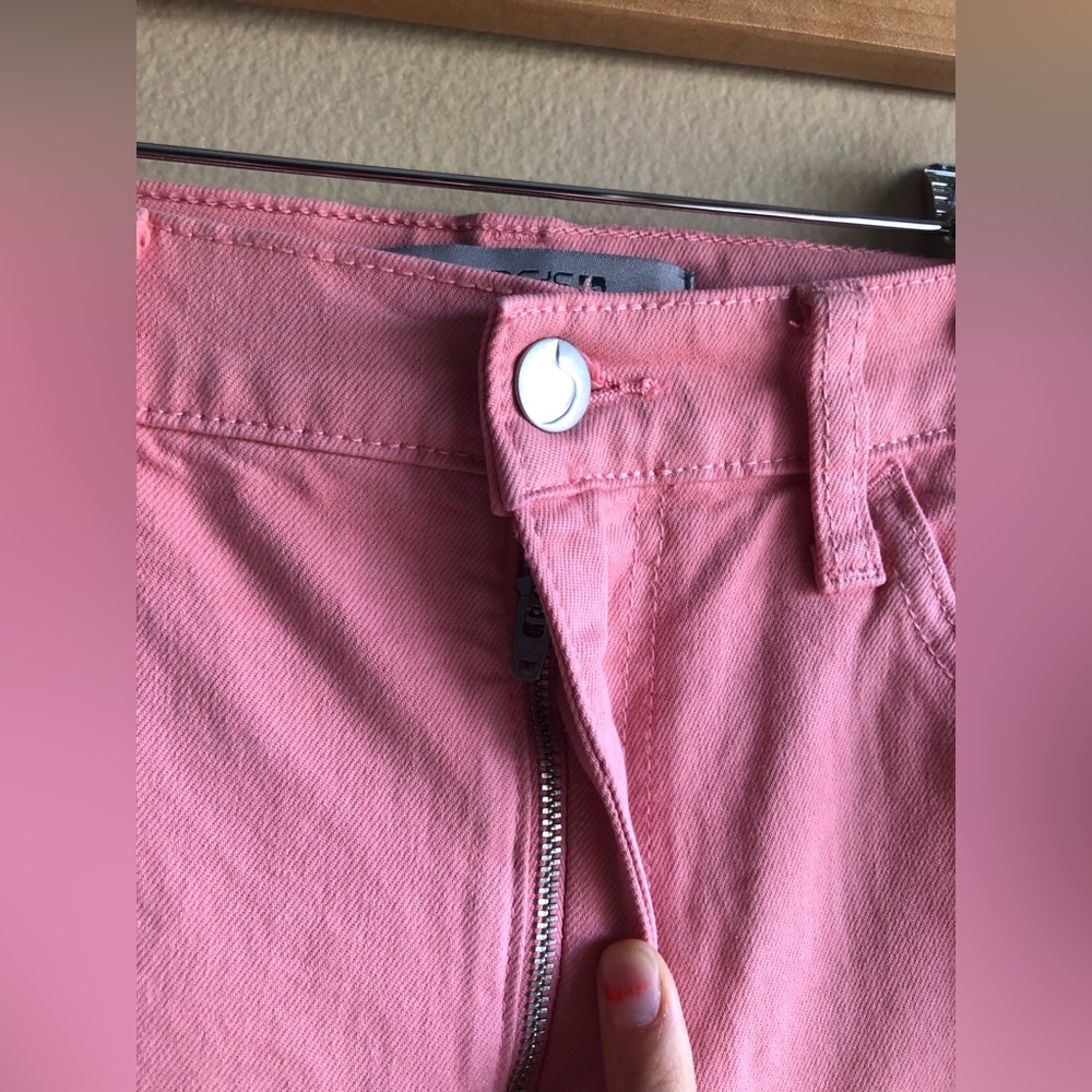 NEW Joe’s Pink Women’s Denim Shorts Size 30 - Picture 2 of 9